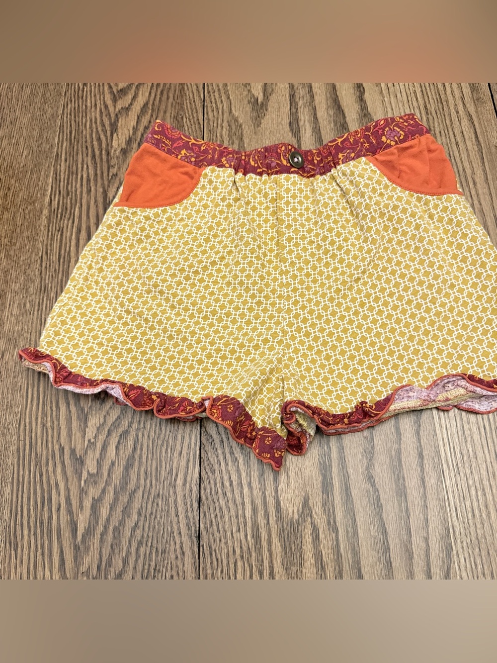 Matilda Jane Woodrose Mixed Print Shorts Sz 12 EUC EE